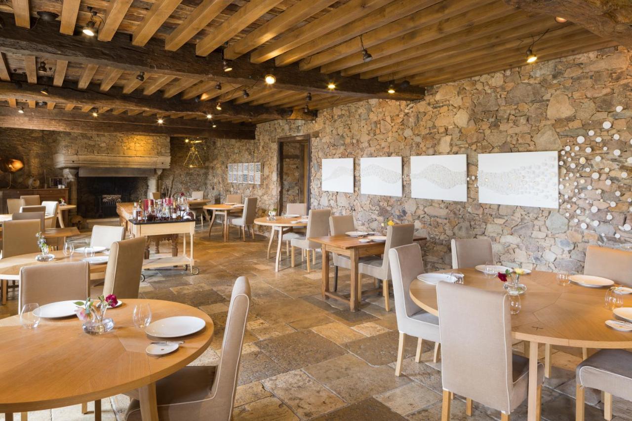 Hotel Domaine Des Etangs, Auberge Resorts Collection Massignac Esterno foto
