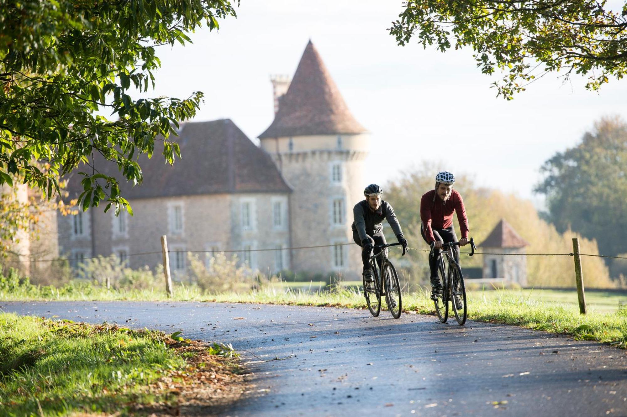Hotel Domaine Des Etangs, Auberge Resorts Collection Massignac Esterno foto